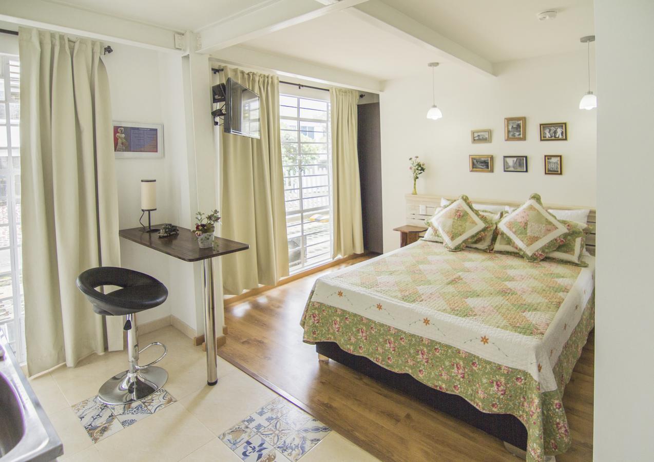 Studios Jovita House 卡利 外观 照片