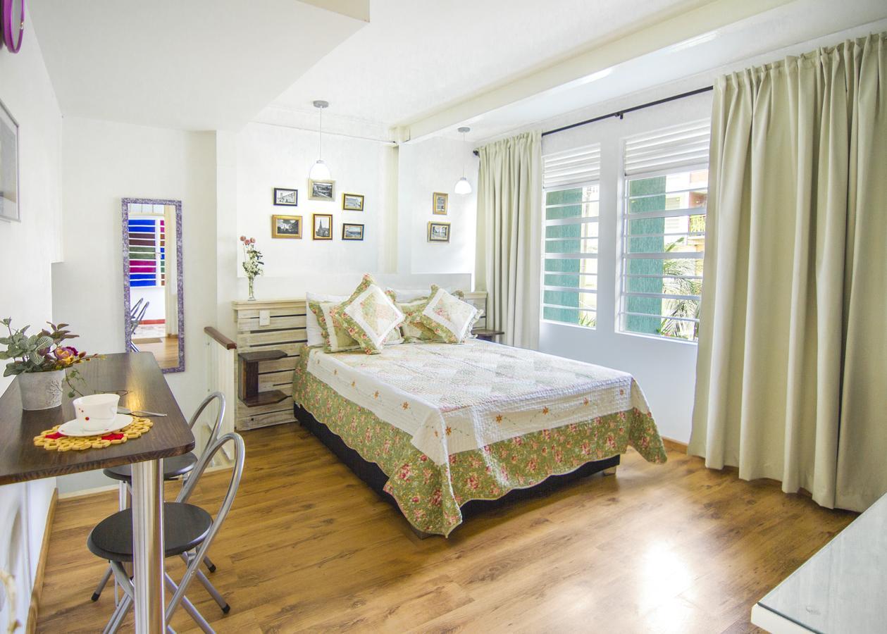 Studios Jovita House 卡利 外观 照片