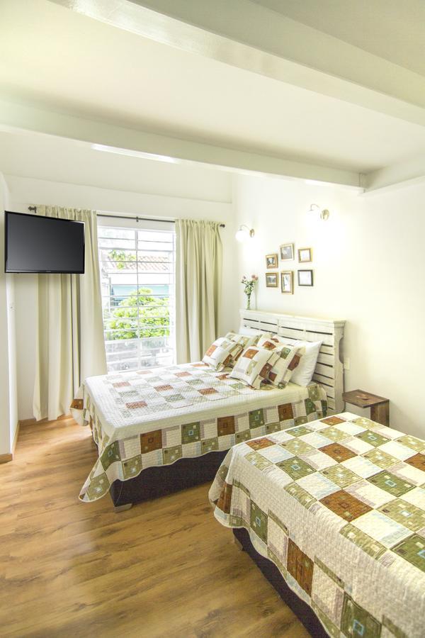 Studios Jovita House 卡利 外观 照片