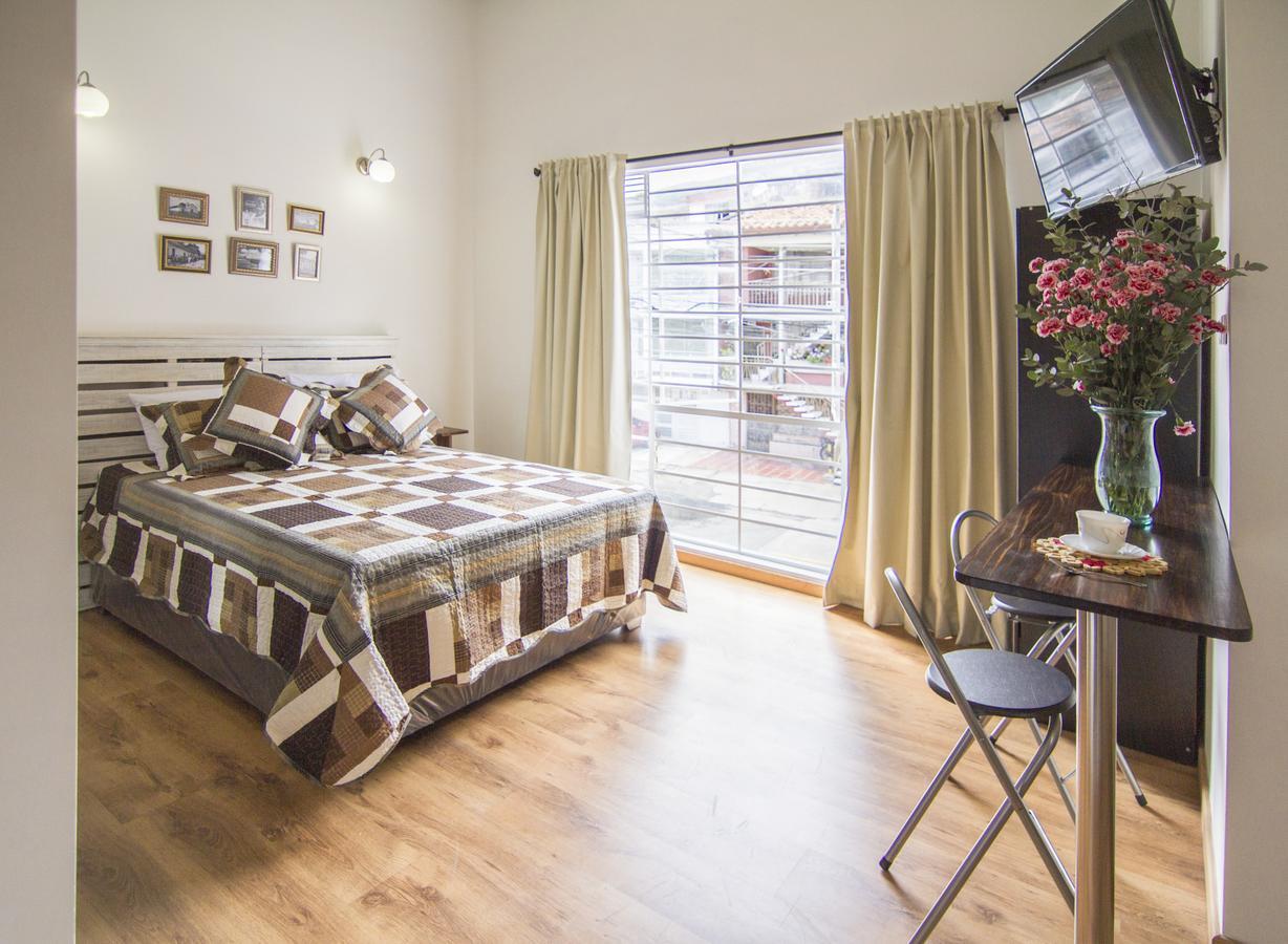 Studios Jovita House 卡利 外观 照片